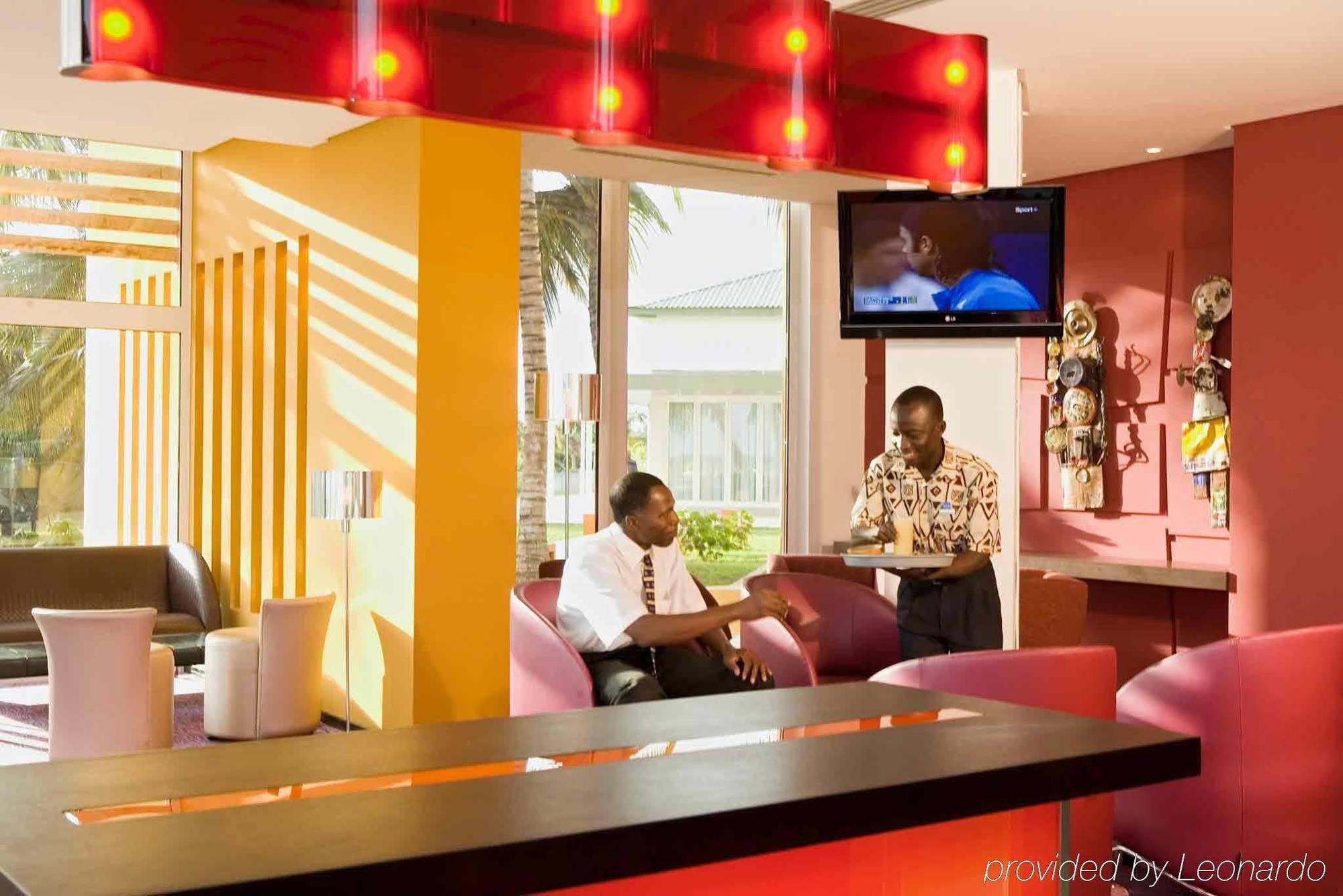 Novotel Cotonou Orisha Beltér fotó