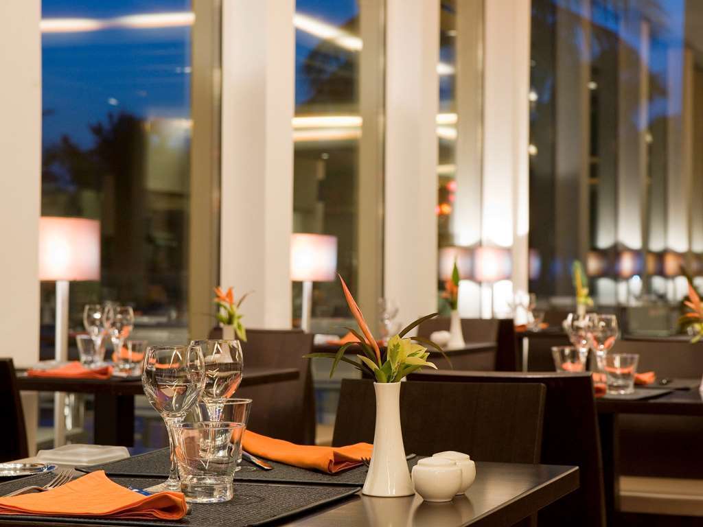Novotel Cotonou Orisha Étterem fotó